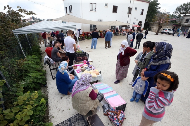 Trabzon'da üretime teşvik için "yöresel ürünler pazarı" kuruldu